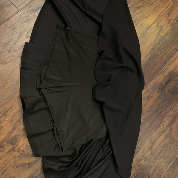 Black skort - Picture 2 of 2